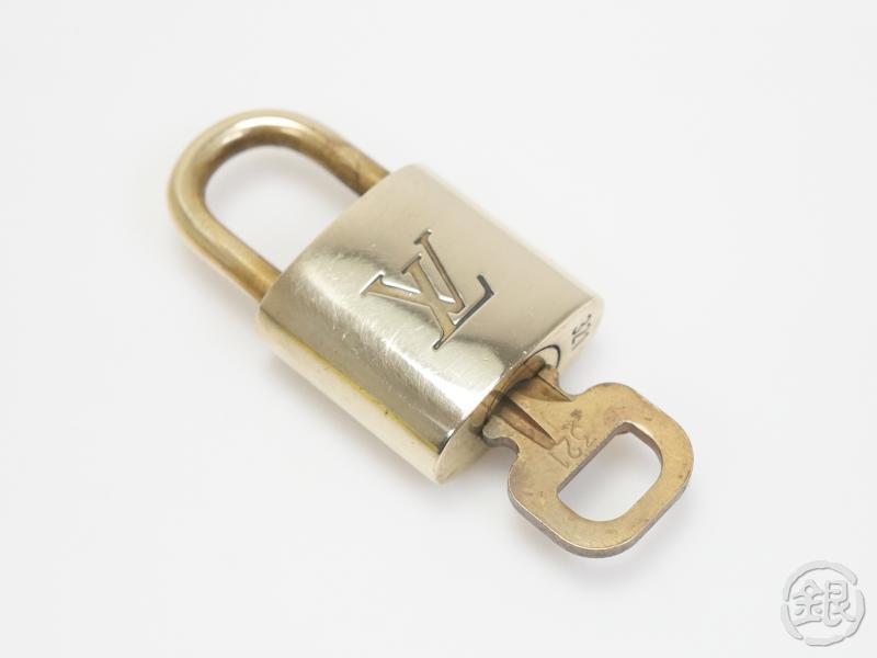 AUTHENTIC PRE-OWNED LOUIS VUITTON Lock & key Padlock Gold Tone Metal For LV BAG
